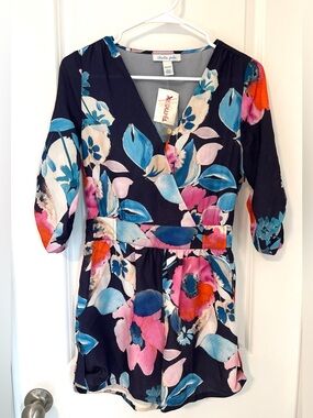 Charlie Jade blue and pink floral print shorts romper/jumpsuit women’s size XS